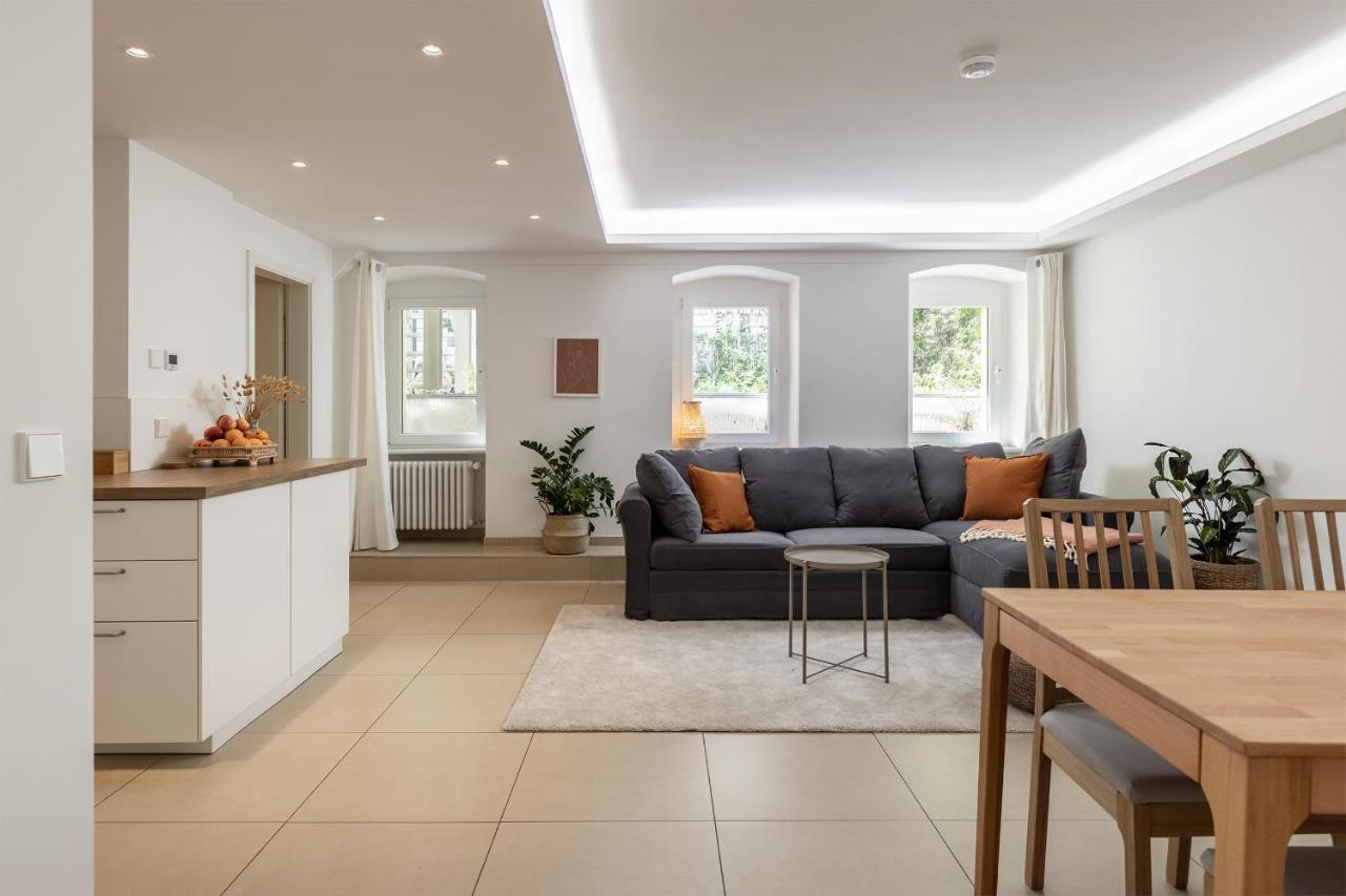 Spacious Apartment In Hemholtzkiez Prenzlauer Berg For 8 People Hiddenseer Berlin Luaran gambar